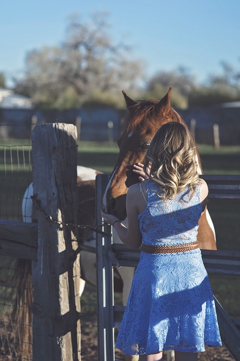 girl with horse